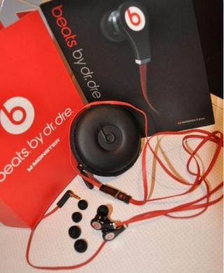 Наушники Monster beats tour by Dr. Dre.