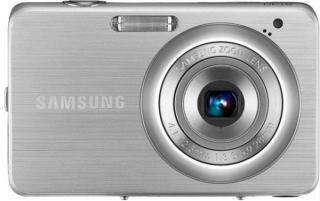 Цифровой фотоаппарат Samsung EC-ST30 Silver новый
