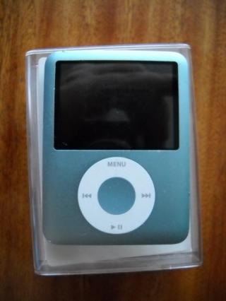 Продам iPod nano 3g(8gb)